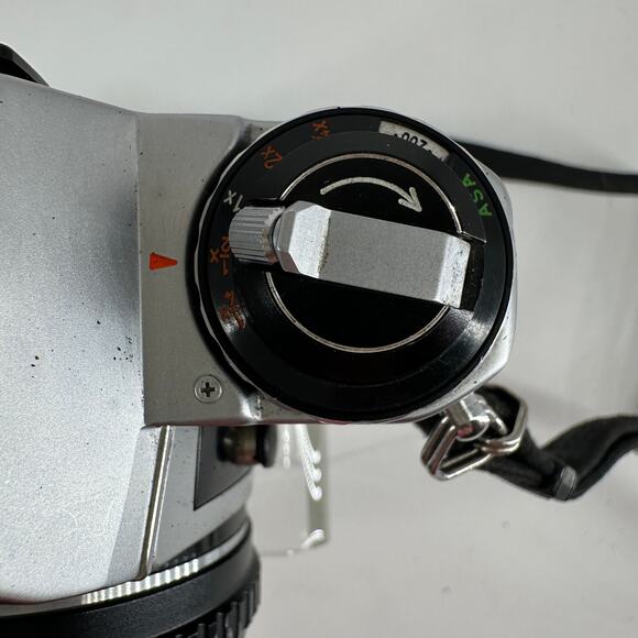 Asahi Pentax ME 35mm Film Camera with SMC Pentax-M 50mm f/1.7 Lens Japan - Picture 7 of 13